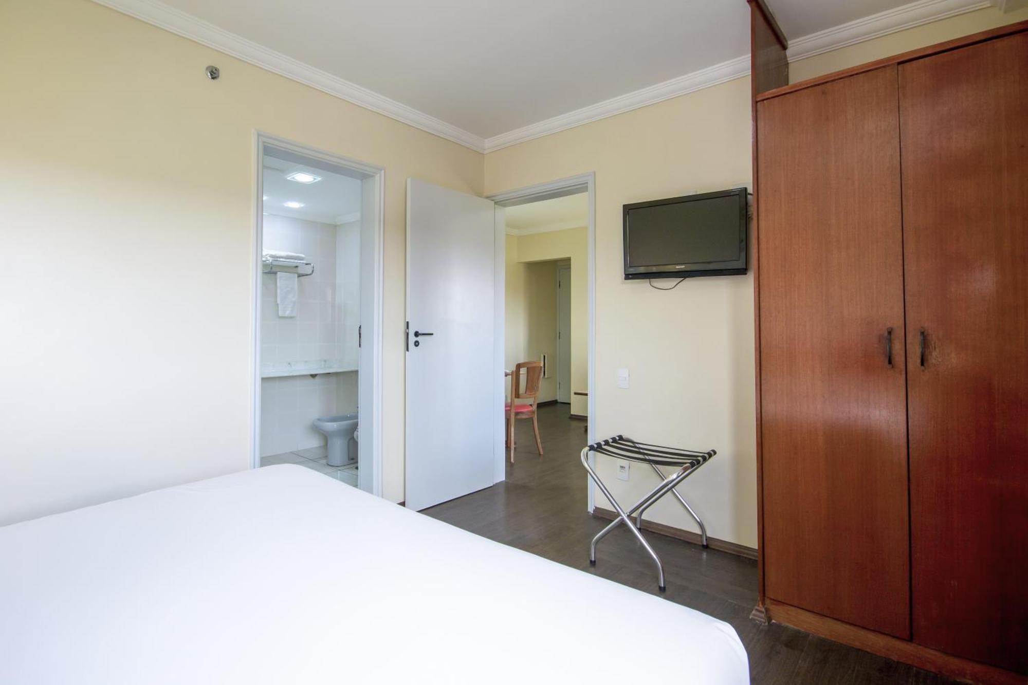 Hotel Dan Inn Sorocaba By Nacional Inn Room photo
